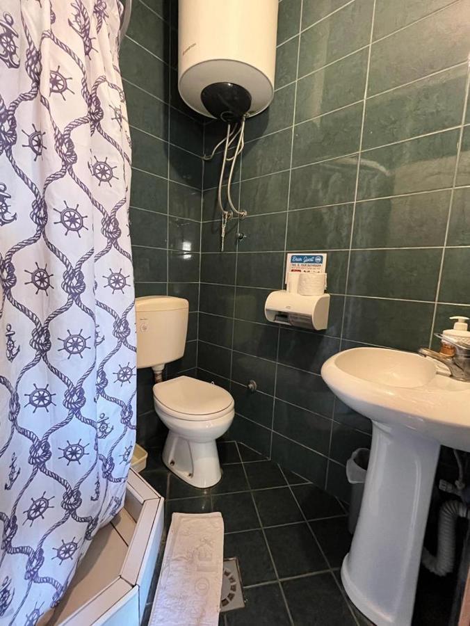 Hostel Anton Tivat Zewnętrze zdjęcie