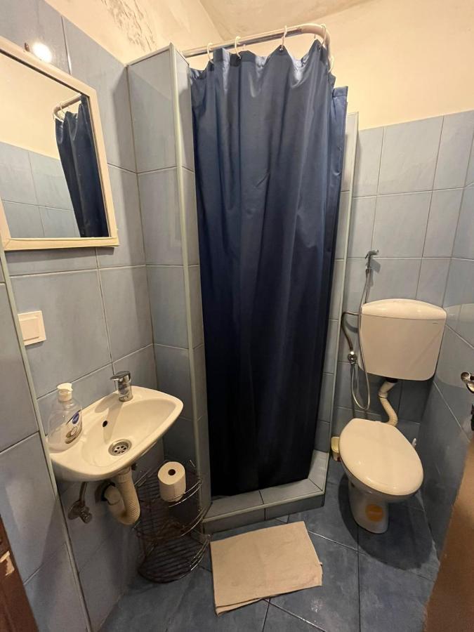 Hostel Anton Tivat Zewnętrze zdjęcie
