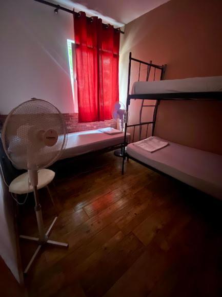 Hostel Anton Tivat Zewnętrze zdjęcie