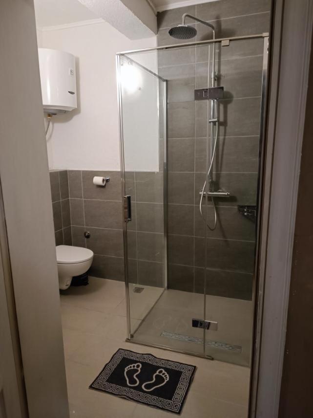 Hostel Anton Tivat Zewnętrze zdjęcie