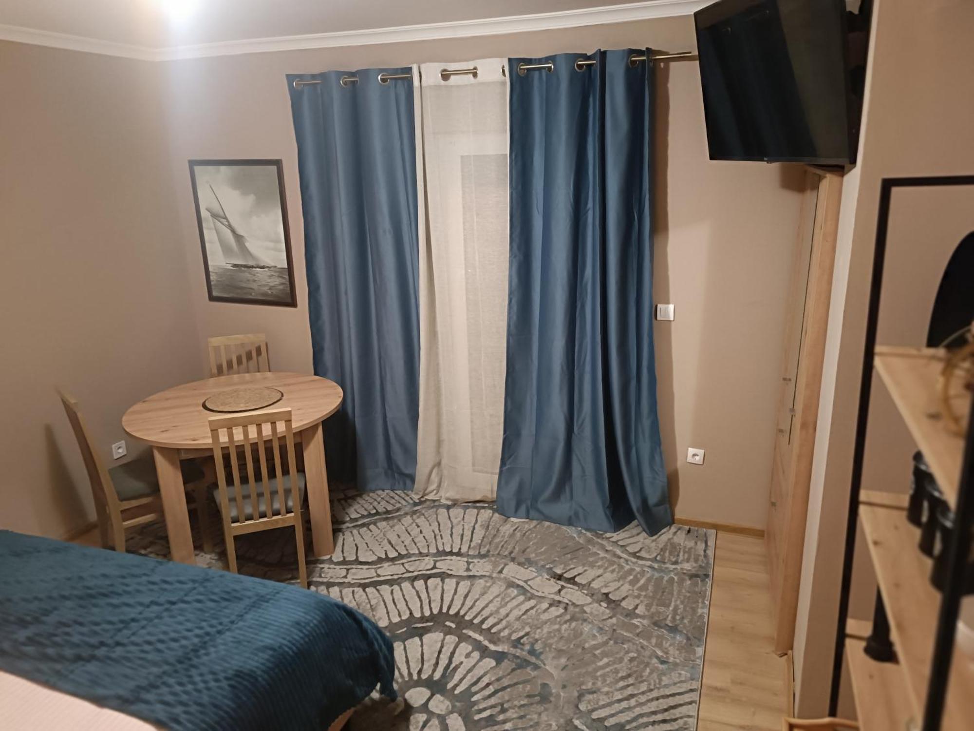 Hostel Anton Tivat Zewnętrze zdjęcie