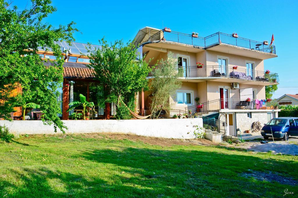 Hostel Anton Tivat Zewnętrze zdjęcie